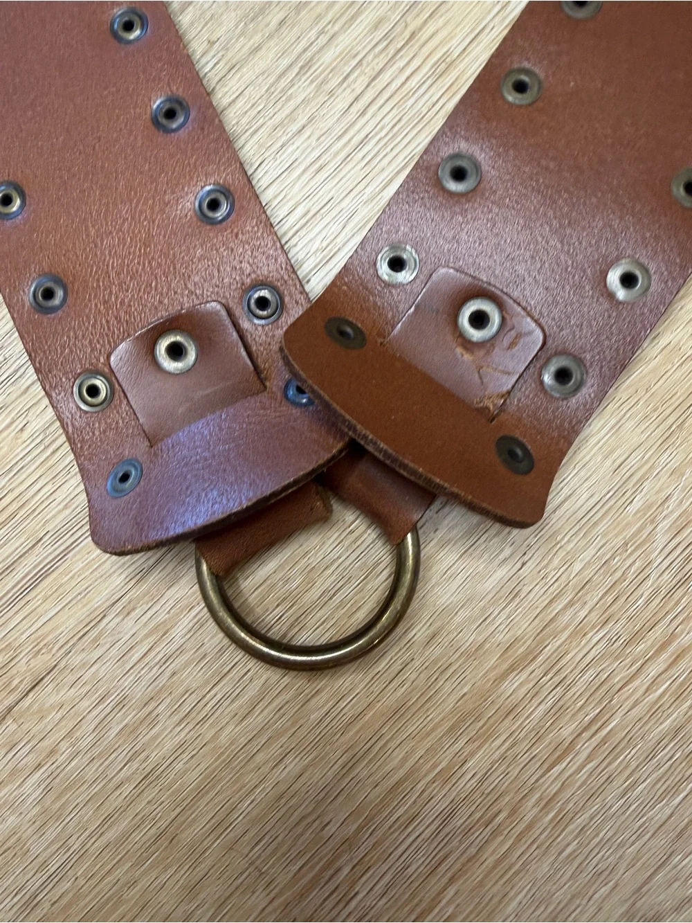 Woman’s Express genuine leather Brown Studded Belt made in Italy size L 43”